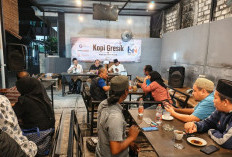 Industrialisasi Gresik Kian Pesat, Pesantren Dinilai Jadi Benteng Moral Kota Santri