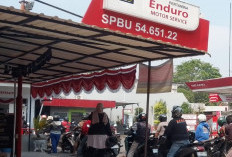 SPBU di Kota Malang Kehabisan Pertalite, Antrean Kendaraan Mengular