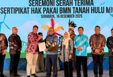 BPN Jatim Serahkan 13 Sertipikat Hak Pakai Tanah Hulu Migas untuk Tiga Kabupaten