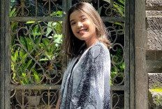 Kisah Radha Putri Widya Atmaja, Asisten Marcomm Manager Aston Sidoarjo