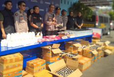Polisi Gagalkan Peredaran 1.500 Botol Arak Bali Ilegal di Malang