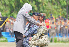 Pembaretan 1.334 Siswa SMAN Taruna Jatim, Khofifah Tegaskan Tolak Kekerasan dan Perundungan