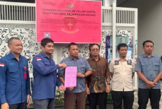 Penyitaan Aset Kasus Ekspor CPO di Kota Malang, Kejagung Pasang Plang Sitaan Tipikor