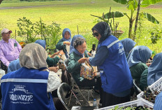 PT TPS Tingkatkan Literasi Pengelolaan Bank Sampah Warga Sidotopo Wetan Surabaya