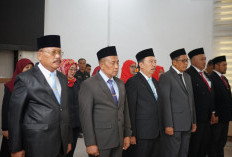 Belasan Pejabat Dikukuhkan, Bupati Jombang Tekankan Penguatan Bapperida