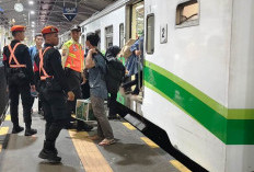 Posko Angkutan Lebaran 2026 di Surabaya Dibuka, KAI Commuter Siapkan 34 Ribu Kursi per Hari