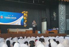 Polisi Edukasi 1.250 Pelajar SMA di Malang, Tanamkan Budaya Tertib Berlalulintas Sejak Dini