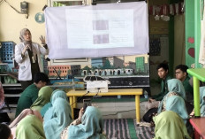 Unusa Edukasi Warga Medokan Ayu Kenali Gejala dan Cegah Penularan TB