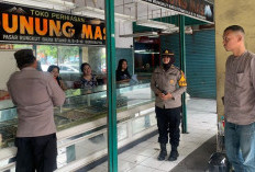 Patroli Mobile Polsek Rungkut Intensifkan Imbauan Kamtibmas di Bulan Ramadhan