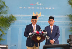 Prabowo Minta Biaya Haji Tak Memberatkan, Masa Antrean Disebut Turun Jadi 14 Tahun
