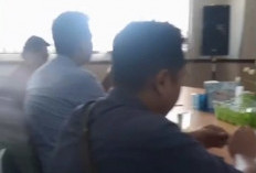 9 Tahun Krisis Air, 300 KK Perumahan PPA Lamongan Protes ke PDAM Soal Uang Sambungan