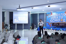 Imigrasi Tanjung Perak Edukasi Keimigrasian kepada 200 Pelajar SMA Muhammadiyah 10 GKB Gresik