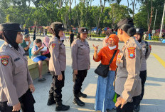 Polwan Polresta Sidoarjo Patroli dan Amankan Car Free Day di Alun-Alun