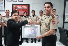 Dinilai Cepat dan Tepat Sajikan Informasi Publik, Bidhumas Polda Jatim Diganjar Apresiasi