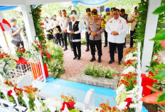 Kapolri Ziarah ke Makam Marsinah dan Letakkan Batu Pertama Museum Pahlawan Nasional di Nganjuk