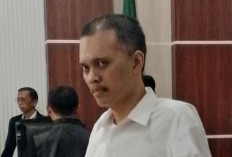 Ngaku Driver Ojol, Sarjana Hukum Gasak Barang Penumpang, Jaksa Tuntut 1 Tahun Bui