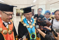 1.517 Mahasiswa Unesa Diwisuda, 48 Persen Sudah Dapat Pekerjaan