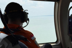 Basarnas Perluas Pencarian Nelayan Hilang di Perairan Gresik Lewat Pemantauan Udara