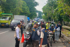 Polsek Tandes dan Dispenda Gelar Razia Gabungan di Margomulyo, Tingkatkan Kepatuhan Pajak