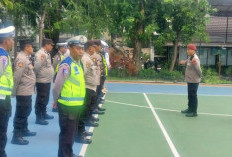 Polsek Gayungan Siagakan Puluhan Personel Kawal Aksi Unjuk Rasa di Kejati Jatim