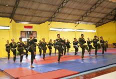 Prajurit Kodim Sumenep Diuji Naik Sabuk Pencak Silat Militer