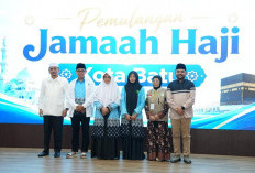 Wali Kota Batu dan 220 Jemaah Haji Kembali Selamat dari Tanah Suci