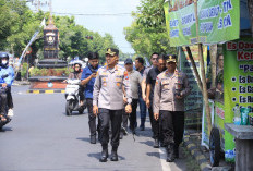 Polres Ngawi Kawal Aksi Damai Secara Humanis dan Profesional