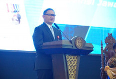 Pemprov Jatim Pastikan 2.295 Guru Non-ASN Tetap Mengajar