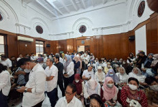 Jelang Vonis 6 Terdakwa Korupsi Pelindo, PN Surabaya Diserbu Pengunjung