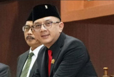 Wakil Ketua DPRD Jatim Ingatkan Sekolah Tak Tambah Beban Orang Tua Siswa