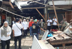 Angin Kencang Porak Porandakan 58 Los Pasar Besuki dan Puluhan Rumah Warga Situbondo