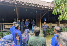 Protes Pemberitan Sebuah Majalah Nasional, Kader NasDem Madiun Datangi Kantor DPD