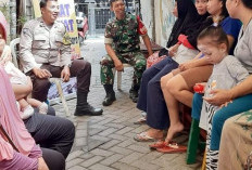 Polsek Sawahan Gelar Jumat Curhat di Kupang Krajan, Dorong Warga Tingkatkan Kewaspadaan 3C