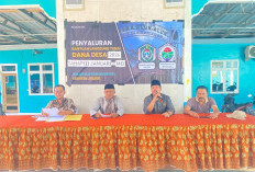 Pemdes Alun-Alun Lumajang Salurkan BLT Dana Desa Tahap 1 kepada 11 Warga