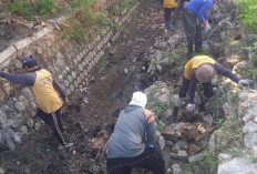 Lamongan Gempur Saloka, Pemkab Bersihkan 8 Kilometer Saluran Air Cegah Banjir