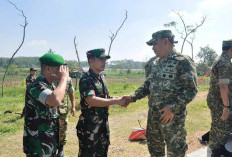 Dandim 0821 Lumajang Hadiri Peninjauan Asops Panglima TNI pada Latihan Air to Ground Super Tucano