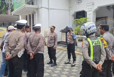 Polsek Sawahan Gelar Apel Pengamanan Aksi Unjuk Rasa di PN Surabaya