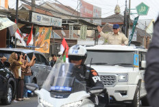 Tiba di Jombang untuk Pembukaan Muktamar NU,  Presiden Prabowo  Disambut Meriah Warga