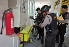 Polres Lamongan Sterilisasi dan Lakukan Body Screening di Gereja
