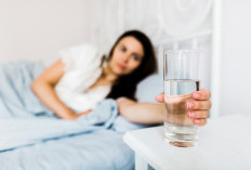 Segelas Air Putih Setelah Bangun Tidur, Kebiasaan Sederhana yang Penting bagi Tubuh