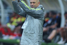 Bernardo Tavares Fokus Pemulihan Fisik Pemain Persebaya Jelang Derbi Jatim Lawan Arema FC