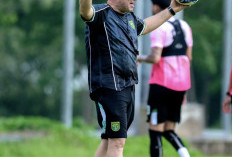 Bernardo Tavares Maksimalkan Perolehan Poin Persebaya di Sisa Laga Musim Ini