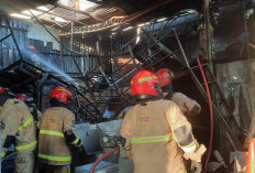 Gudang Pengujian PT Genau Loka Gantari di Jambangan Terbakar