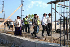 Bupati Bangkalan Tinjau Proses Pembangunan Kampung Nelayan Merah Putih di Desa Tengket