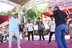 Unik! Bupati Situbondo Duel Adu Rotan Lawan Dandim di Festival Ojhung 2026