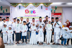 HUT Pemkab Gresik Ke-52, Bupati Gus Yani Temani 300 Anak Yatim Belanja Baju Lebaran di Program OASE Baznas