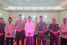 Tangis Haru Warnai Pelepasan 2.956 Jemaah Haji Jember, Bupati Gus Fawait Titip Doa untuk Kemajuan Daerah