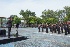 Solid Jalankan Amanah Tugas, 43 Personel Polres Bangkalan Gaet Penghargaan Satyalancana Pengabdian