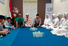 Pererat Silaturahmi, Polsek Sukomanunggal Gelar Binrohtal dan Santuni Anak Yatim Panti Asuhan Al Amin