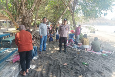 Patroli Pantai Serang, Polsek Panggungrejo Beri Rasa Aman  Wisatawan